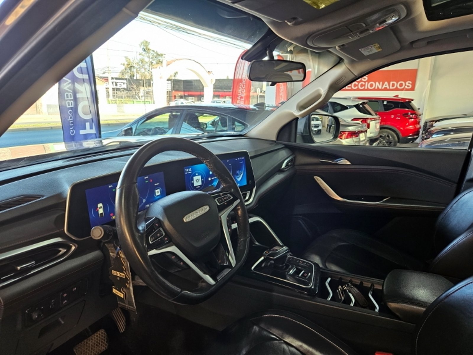 MAXUS T90 4x4 2.0 Aut 2022 - Imagen 13 de 20