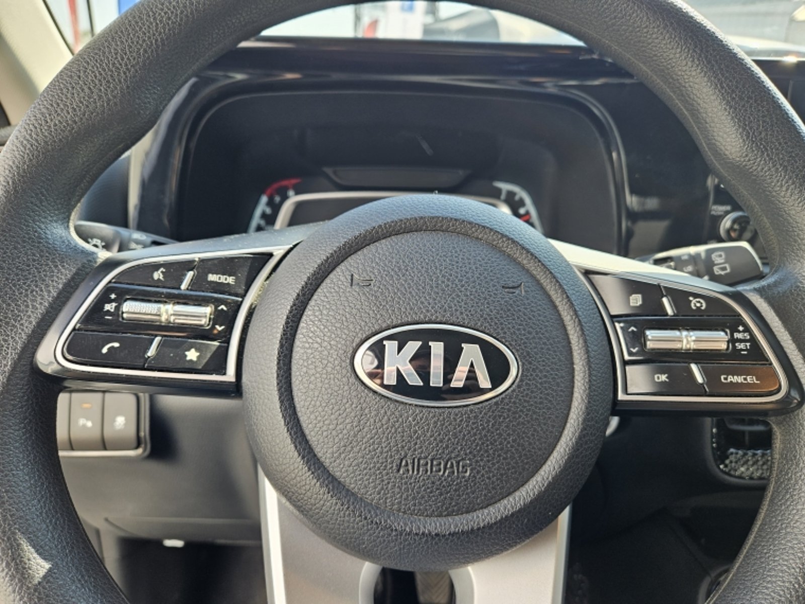 KIA Sonet Ex 1.5l 6mt Full 4x2 2022 - Imagen 18 de 20