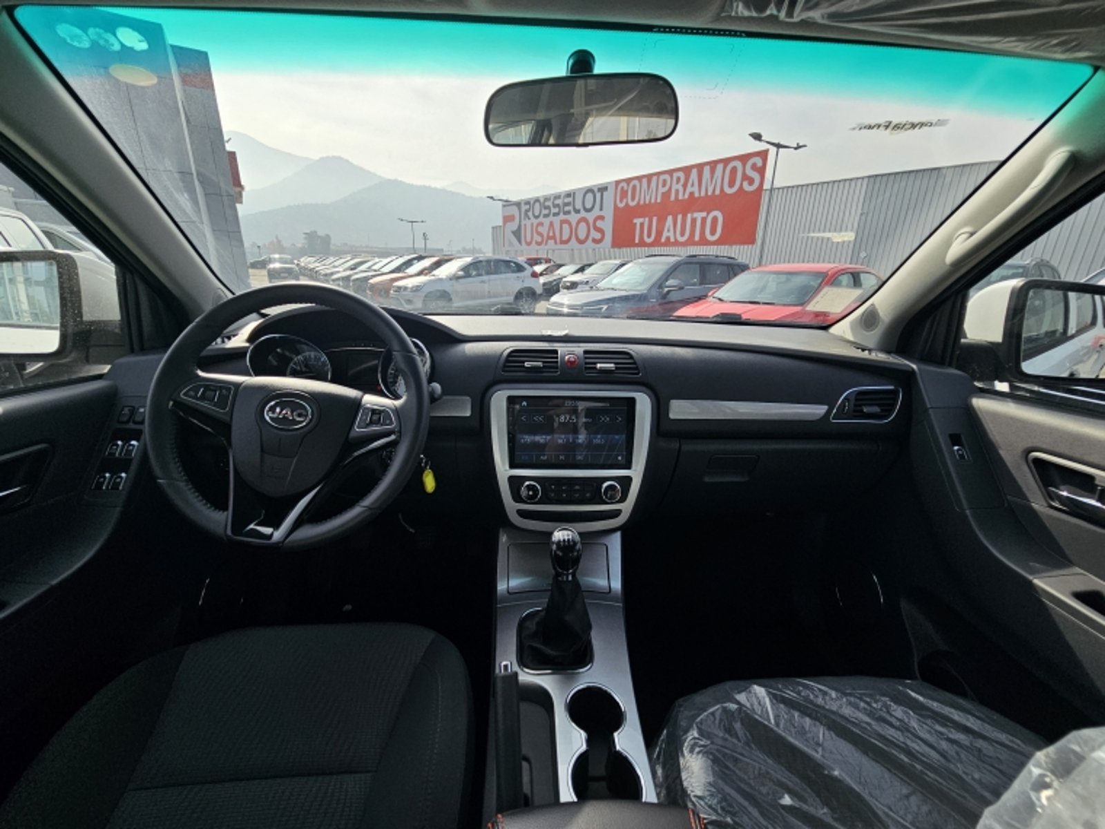 JAC T6 Ce Comfort 2.0 Bencina Mt 4x2 2024 - Imagen 8 de 19