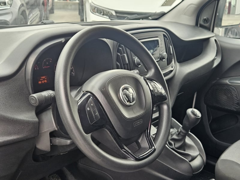 RAM V1000 Van 1000 1.3 2023 - Imagen 10 de 20