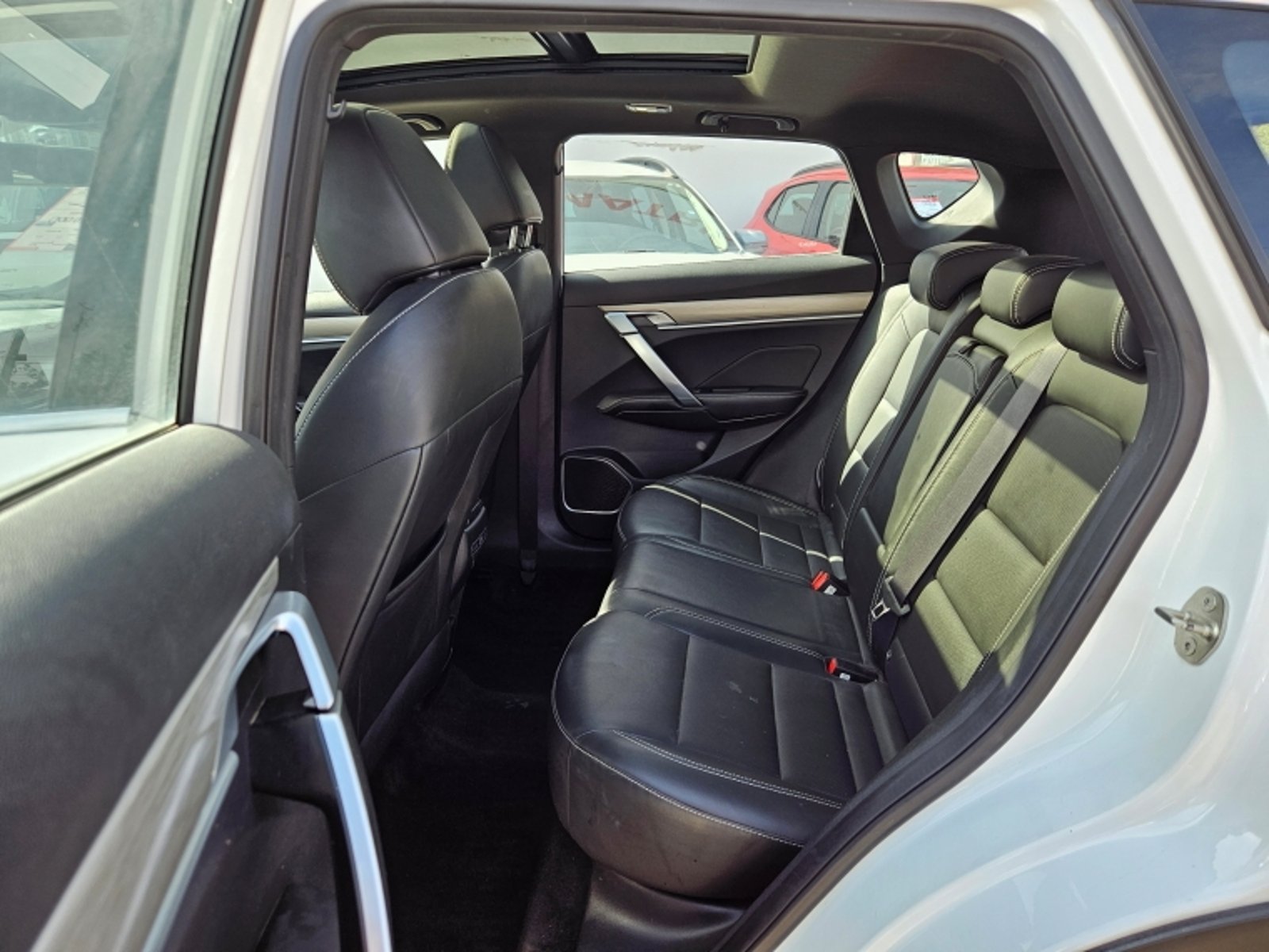 GEELY Coolray 1.5 Aut 2022 - Imagen 8 de 20