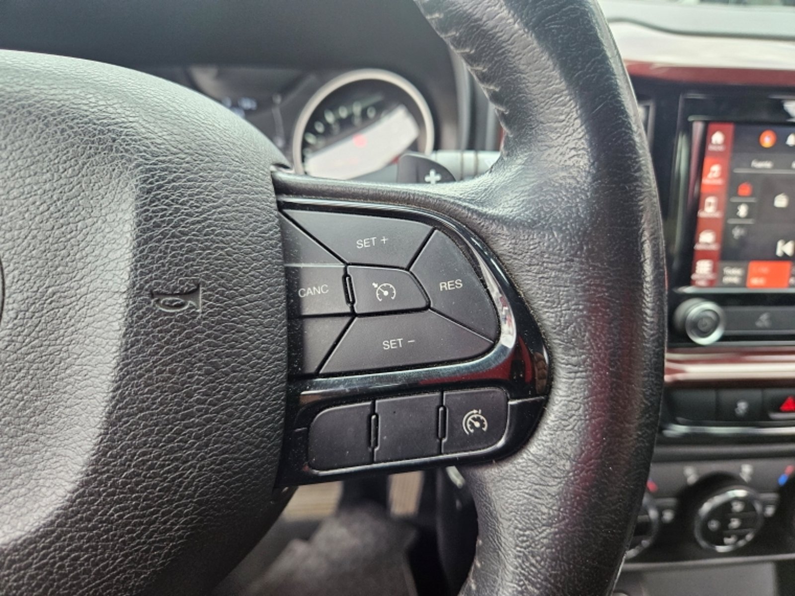 RAM 1000 Big Horn Dcab 1.8 Aut 2021 - Imagen 16 de 20