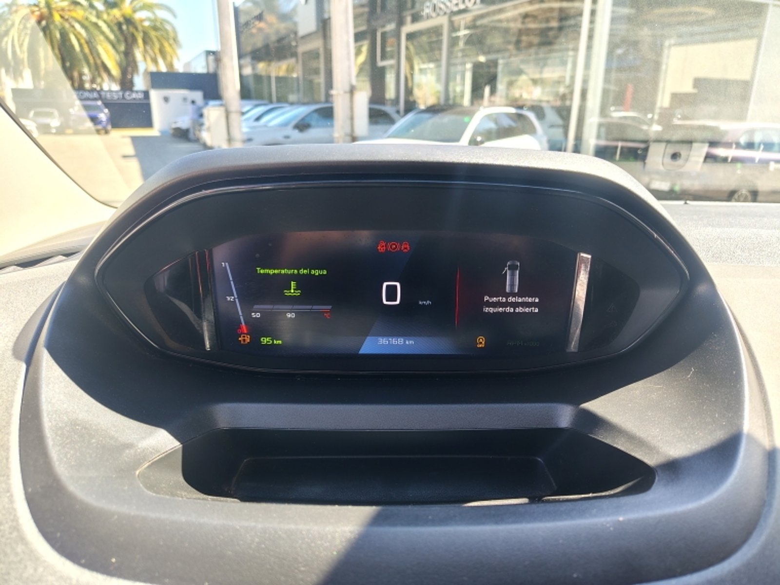 PEUGEOT Rifter Mca Allure Diesel 100hp Mt 2025 - Imagen 16 de 20