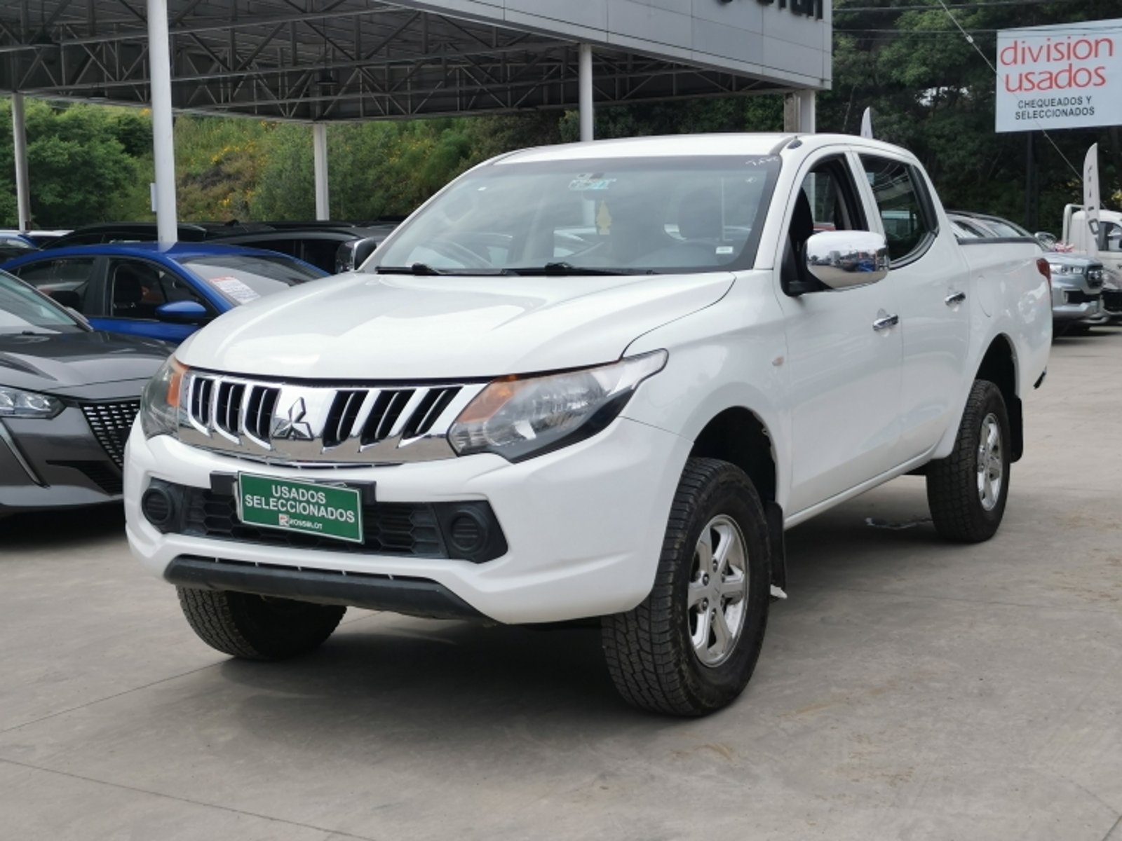 MITSUBISHI L200 Work Cr Wf 2.4 2023 - Imagen 20 de 20