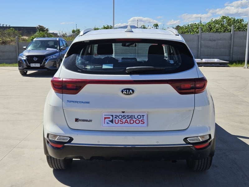 Kia Sportage Lx 2.0l Gsl 6mt 2wd 4x2 2019 - Imagen 6 de 20