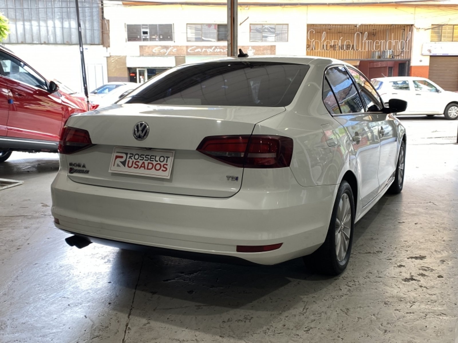 Volkswagen Bora Tdi Advance 2.0 At 2017 - Foto 4 de 20