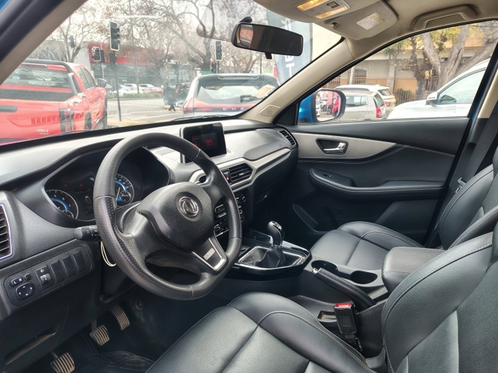 DFSK 560 Suv 560 1.8 2023 - Imagen 12 de 19