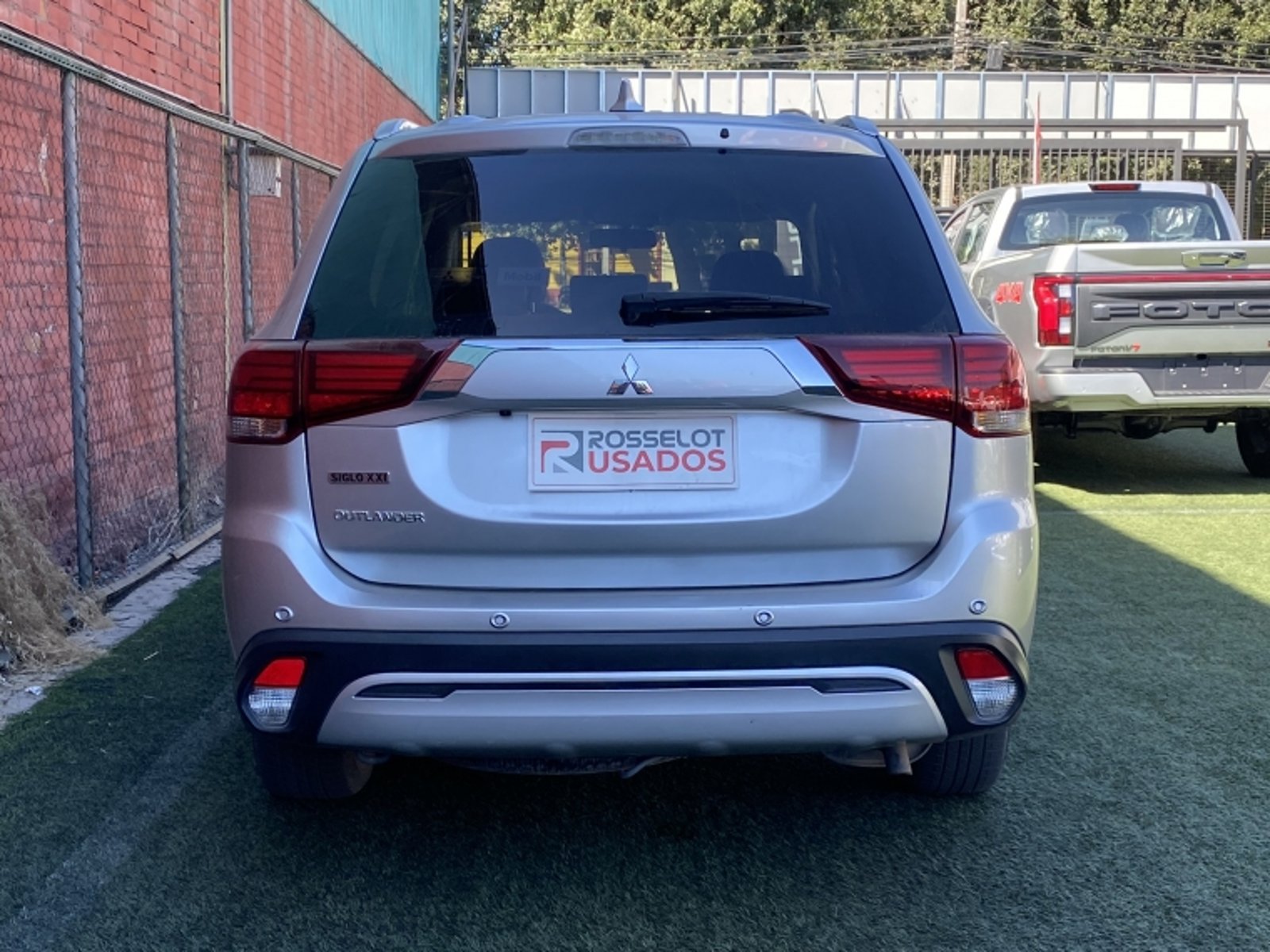 MITSUBISHI Outlander Cvt 2.0 Aut 2022 - Imagen 3 de 20