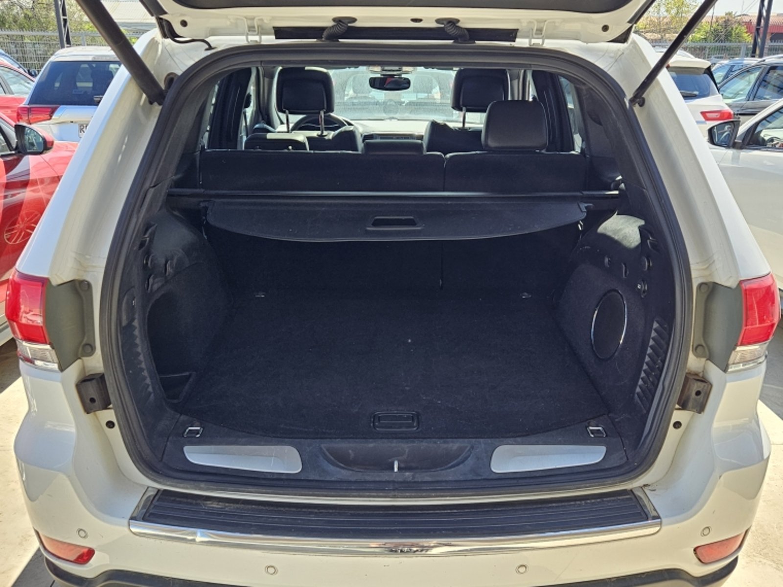 JEEP Grand Cherokee Ltd 4x4 3.6 Aut 2018 - Imagen 11 de 19