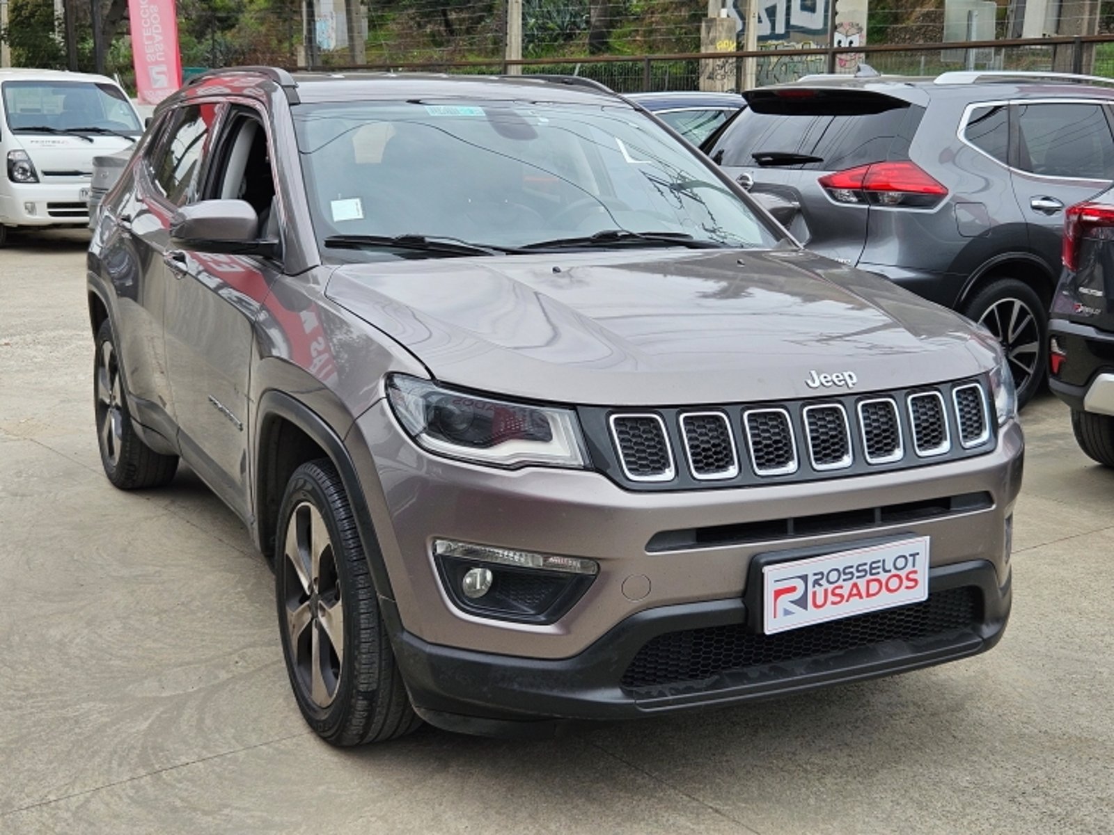 Jeep COMPASS All New Compass Longitud 2.4 Aut 2019 - Foto 4 de 19