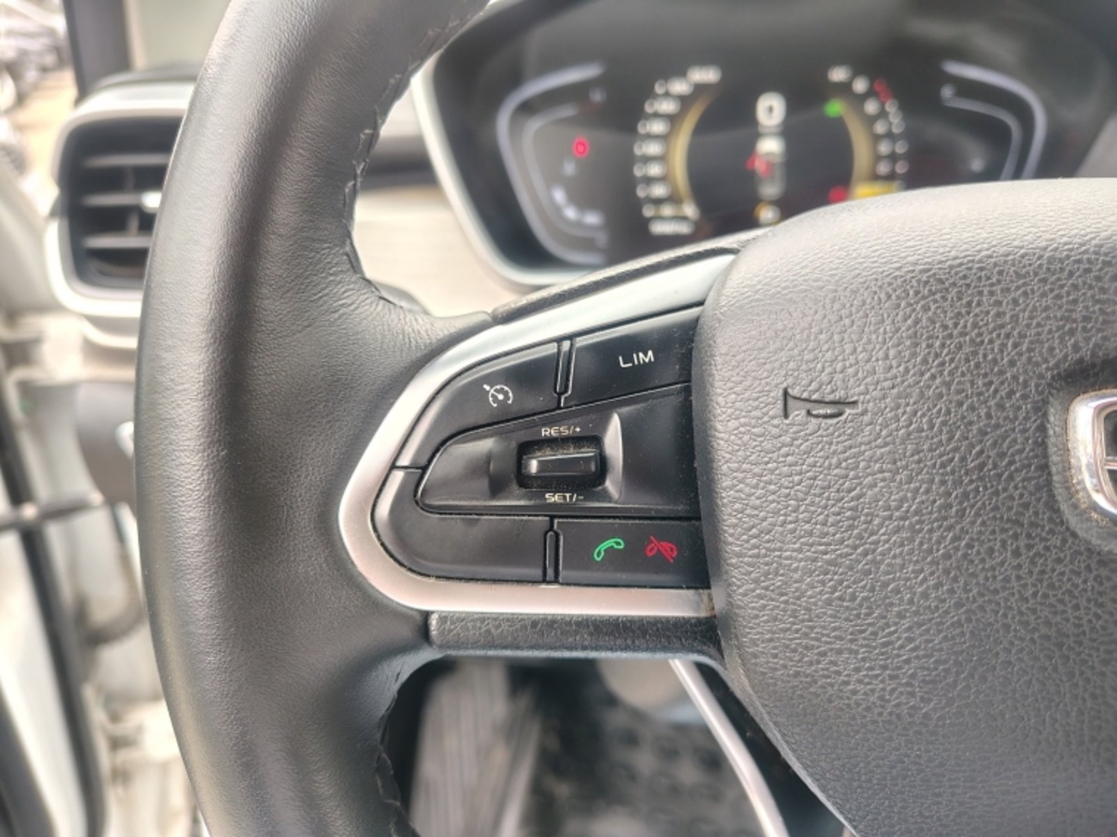 GEELY Coolray 1.5 Aut 2023 - Imagen 18 de 20