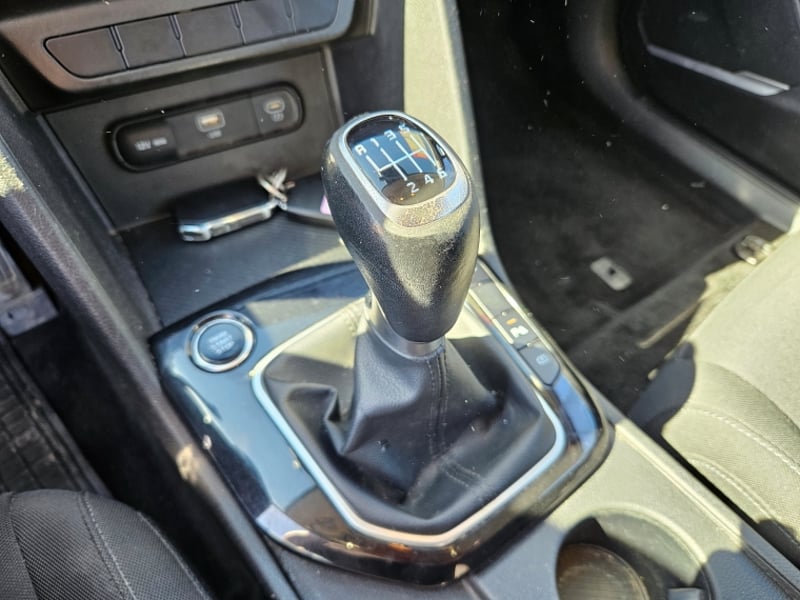 Kia Sportage Ex 2.0l 6mt Gsl 4x2 2022 - Imagen 12 de 20