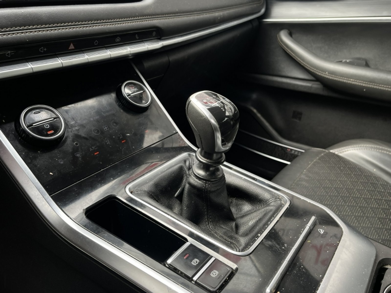 Chery Tiggo 8 1.5 2022 - Imagen 15 de 20