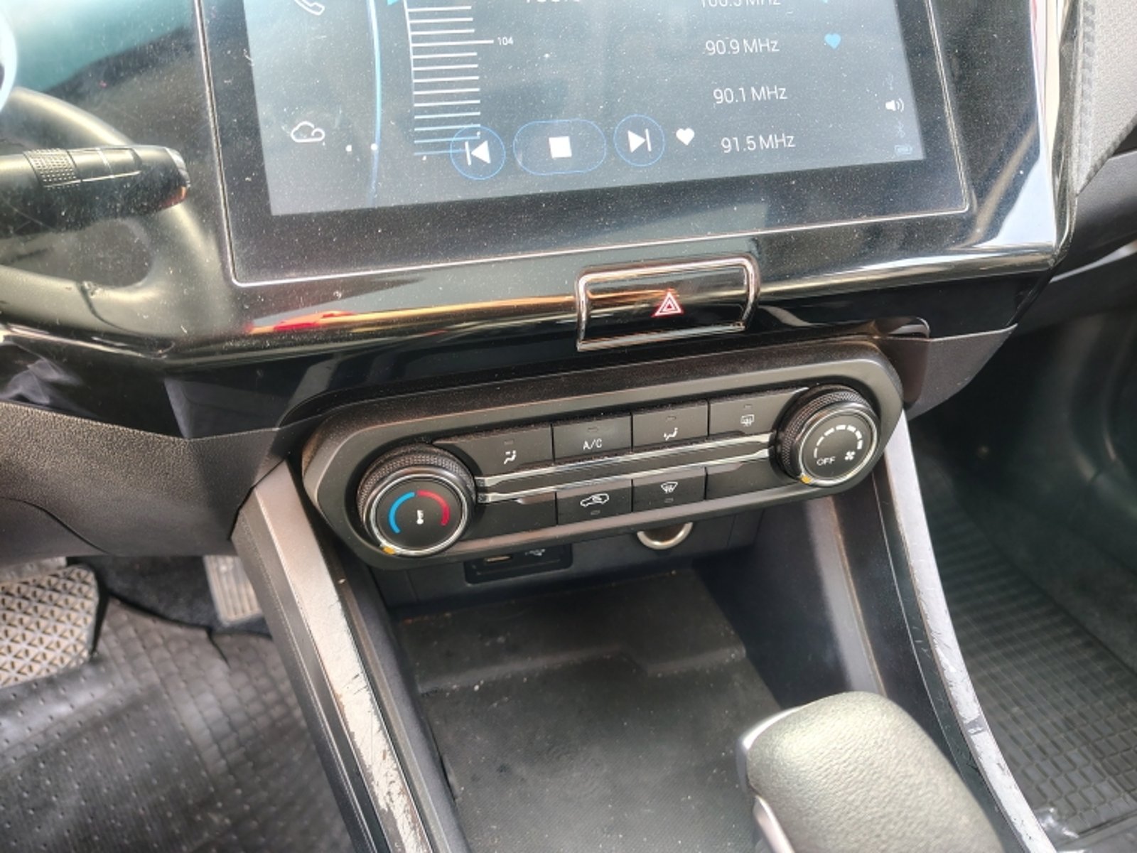 CHERY Tiggo 2 Pro 1.0t Glx Cvt 2022 - Imagen 18 de 20