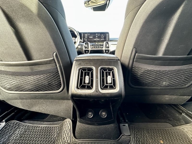 Kia Sorento Ex 2.5 Aut 2021 - Imagen 17 de 20