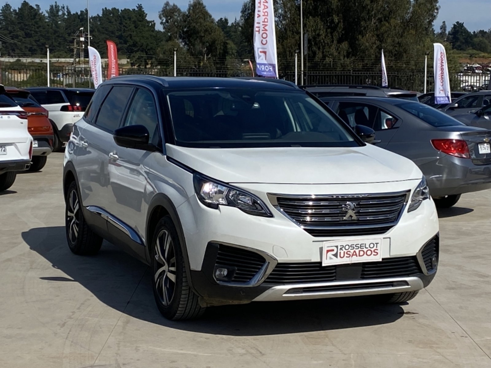 PEUGEOT 5008 Bluehdi 130 1.5 Aut 2021 - Imagen 3 de 20