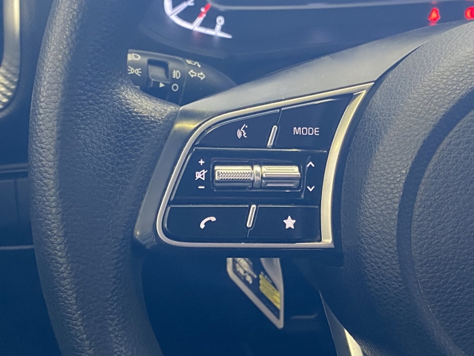 KIA Sonet Ex 1.5l 6mt Ac Ri Euro 6b 2024 - Imagen 15 de 20