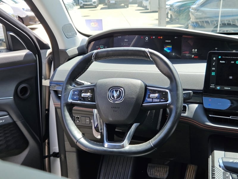 Changan UNI-K Uni K Elite 4x4 2.0 Aut 2024 - Imagen 9 de 20