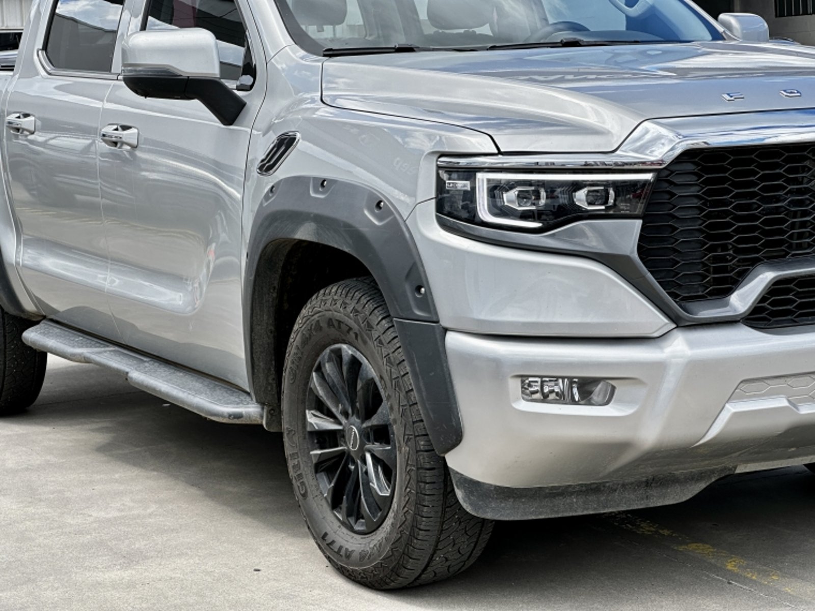Foton V9 At 4x4 Elite 2.0 E6 2026 - Foto 4 de 20