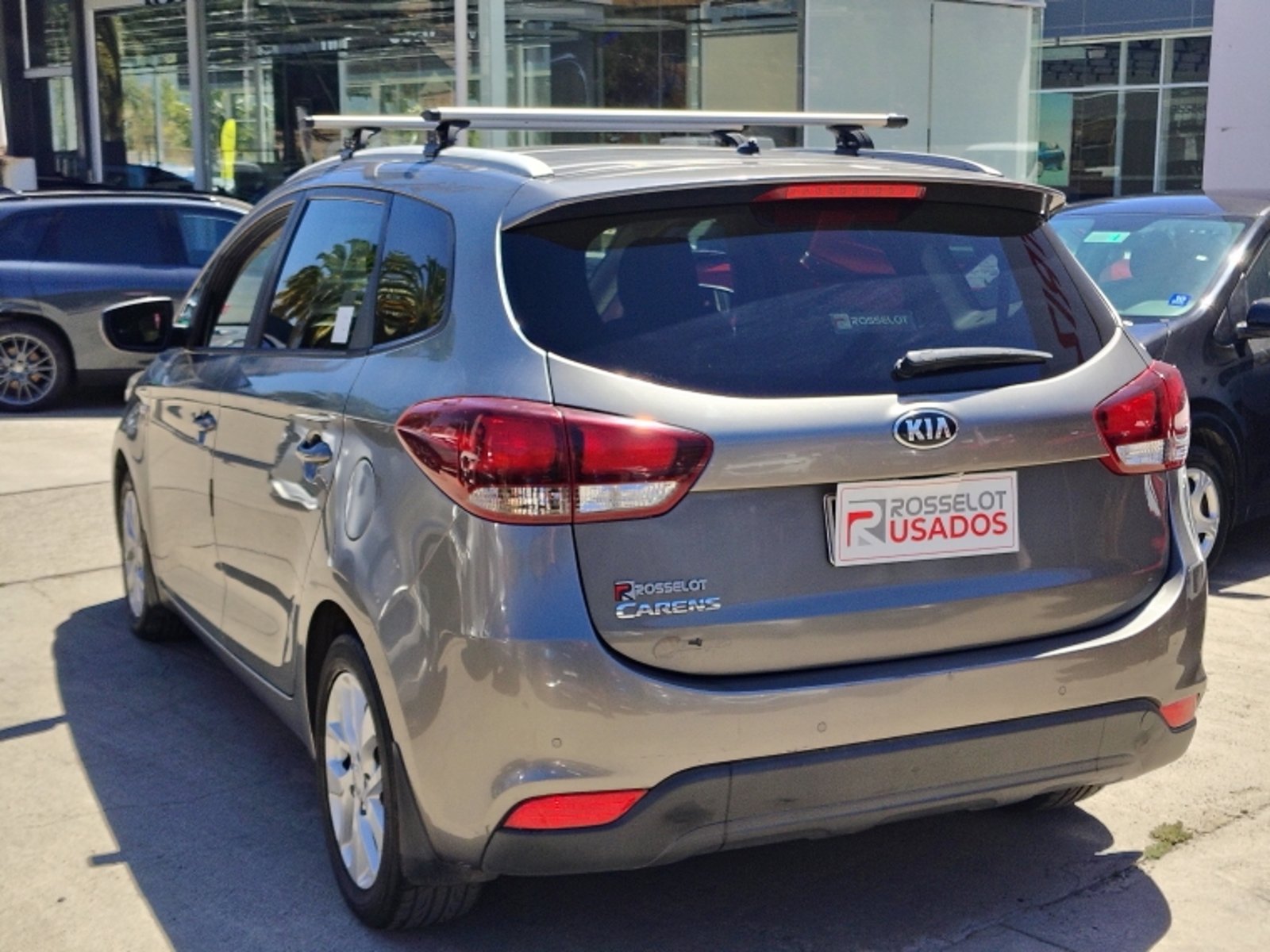 KIA CARENS New Carens Ex 2.0 2019 - Imagen 7 de 17