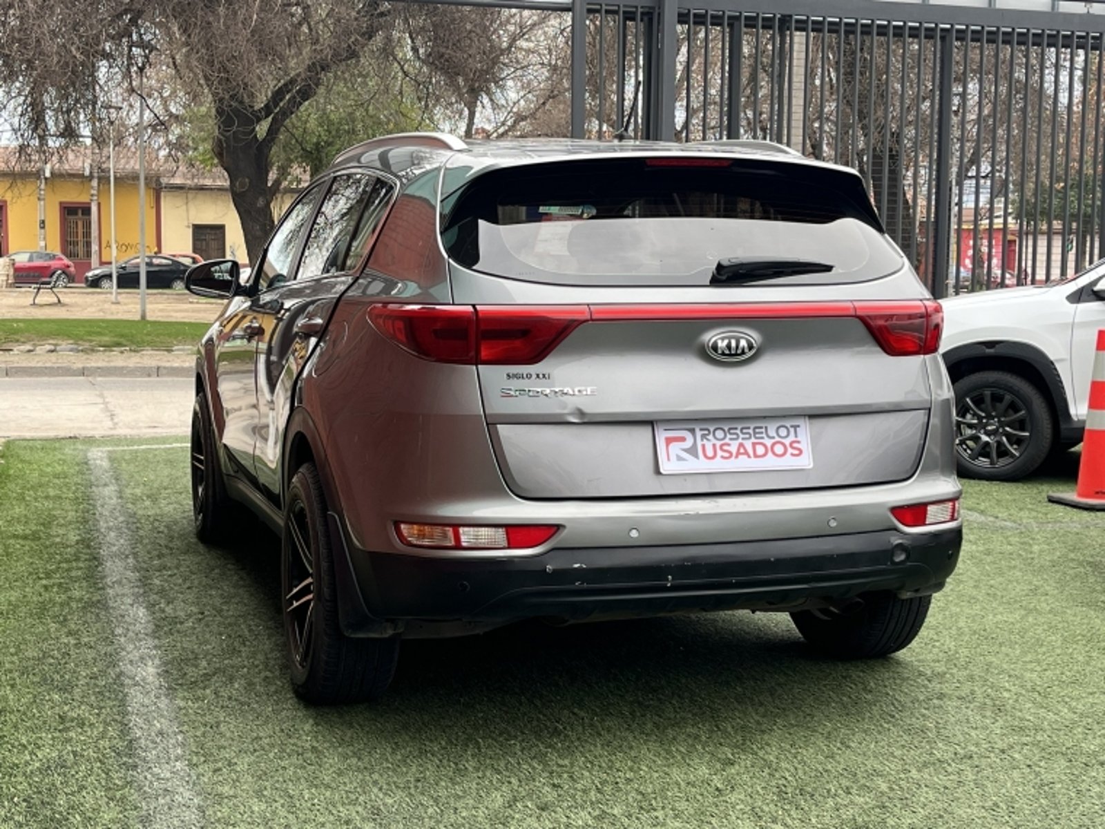 Kia Sportage Lx 2.0 2017 - Foto 2 de 20