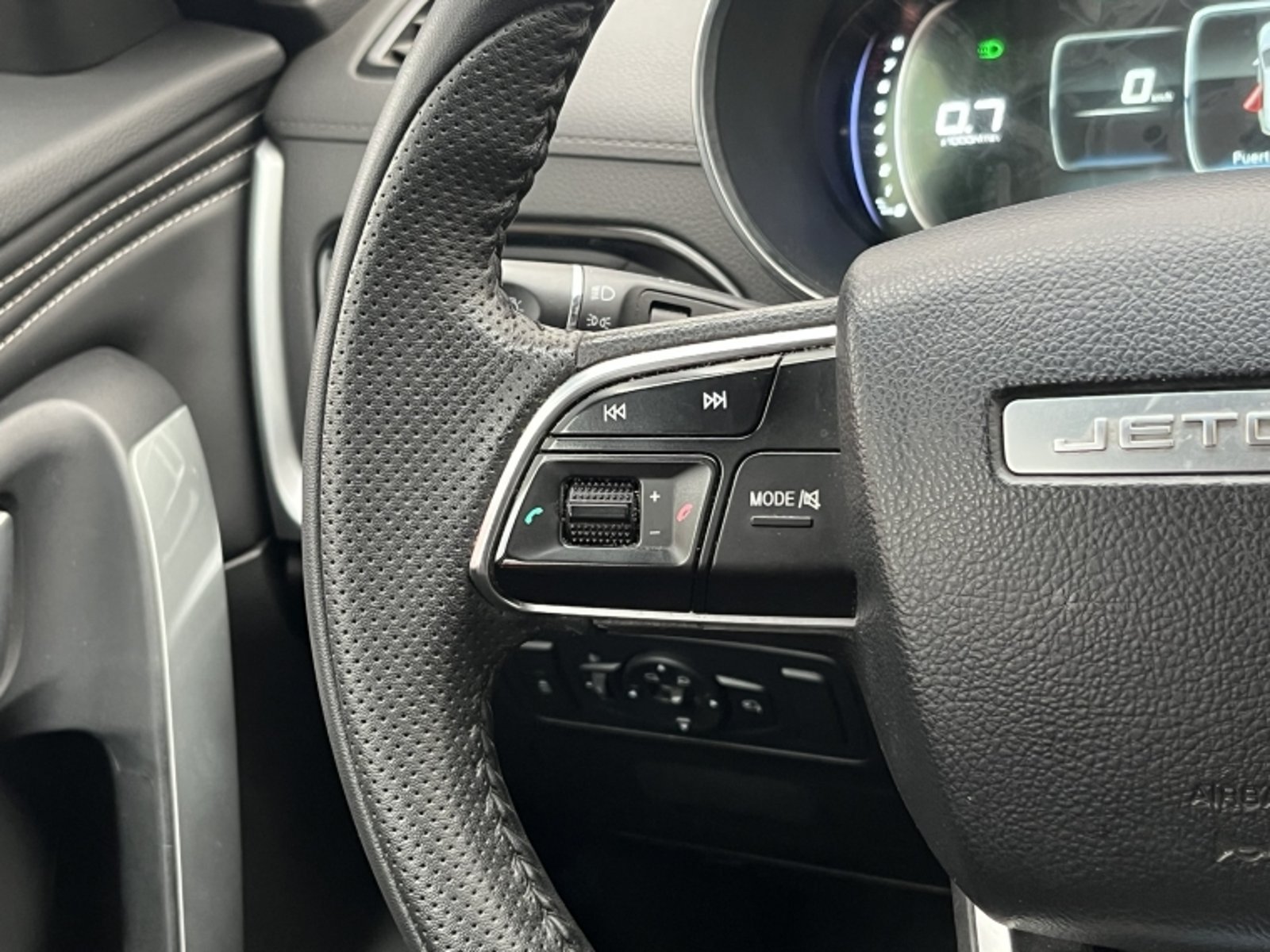 Jetour X70 Gl 1.5 2022 - Imagen 19 de 20