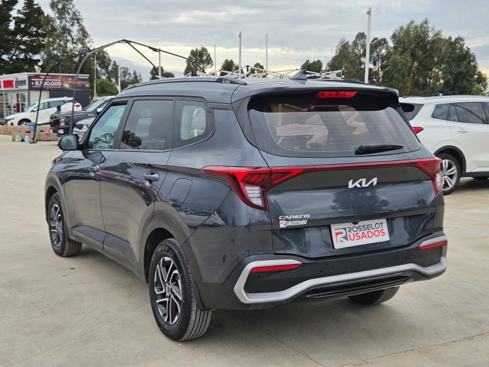 Kia Carens Ex 1.4 Aut 2024 - Imagen 7 de 20