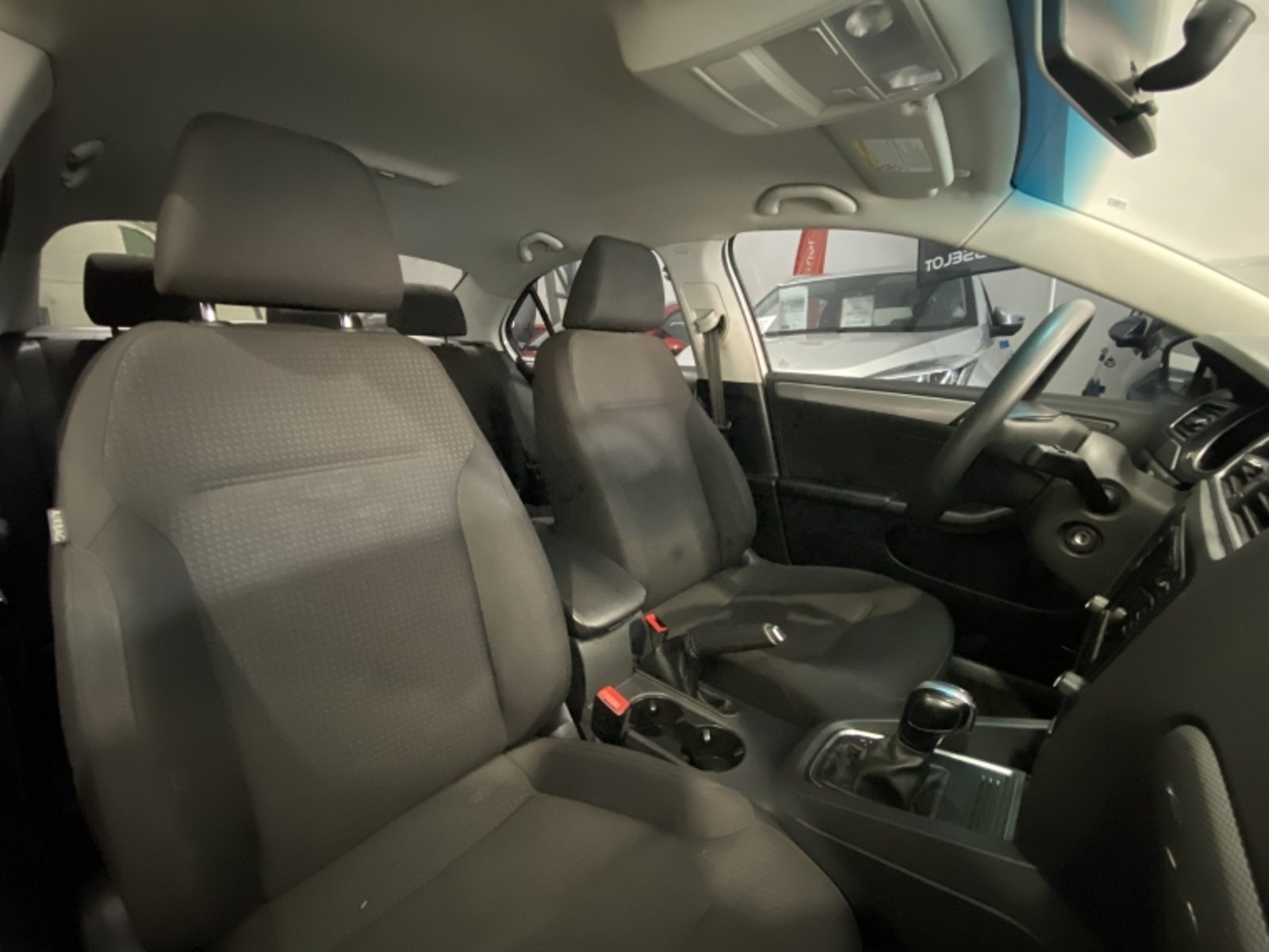 Volkswagen Bora Tdi Advance 2.0 At 2017 - Imagen 18 de 20