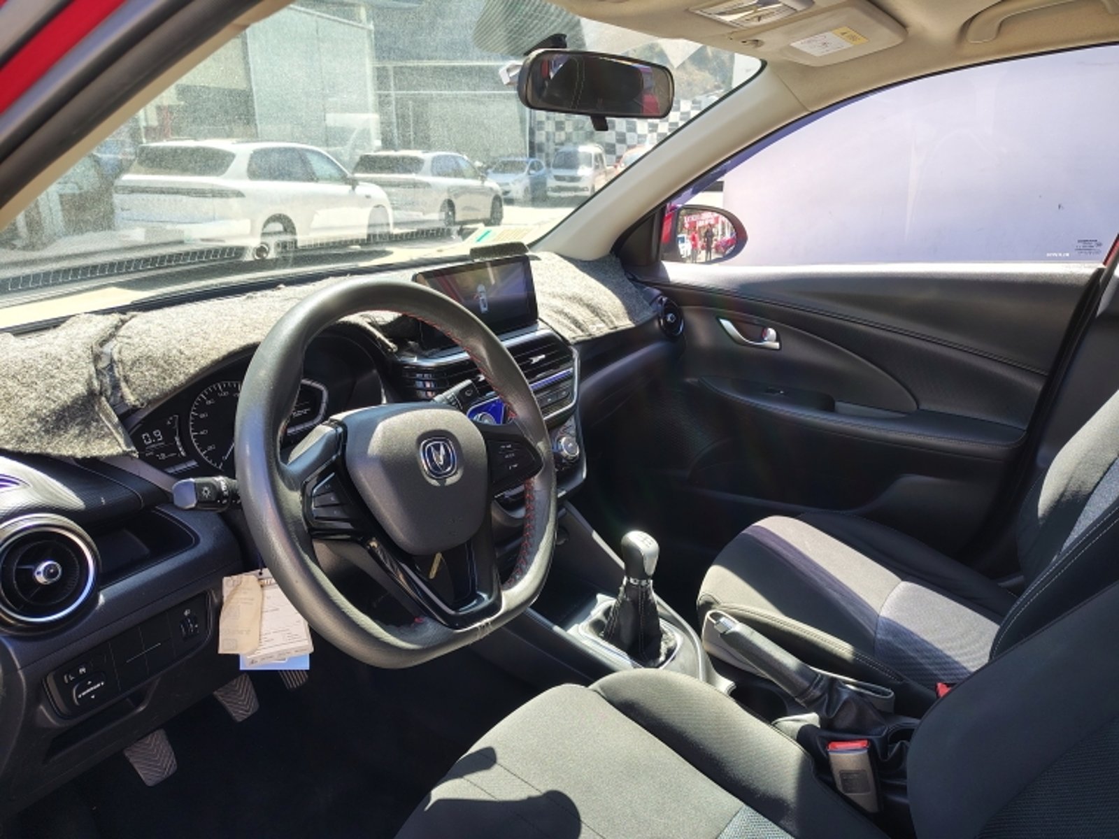 CHANGAN Alsvin 1.4 2022 - Imagen 12 de 20