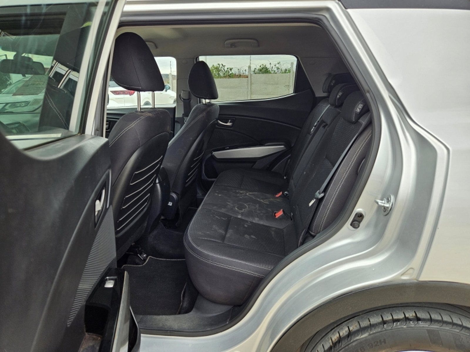 SsangYong Tivoli 1.6 2019 - Imagen 8 de 20