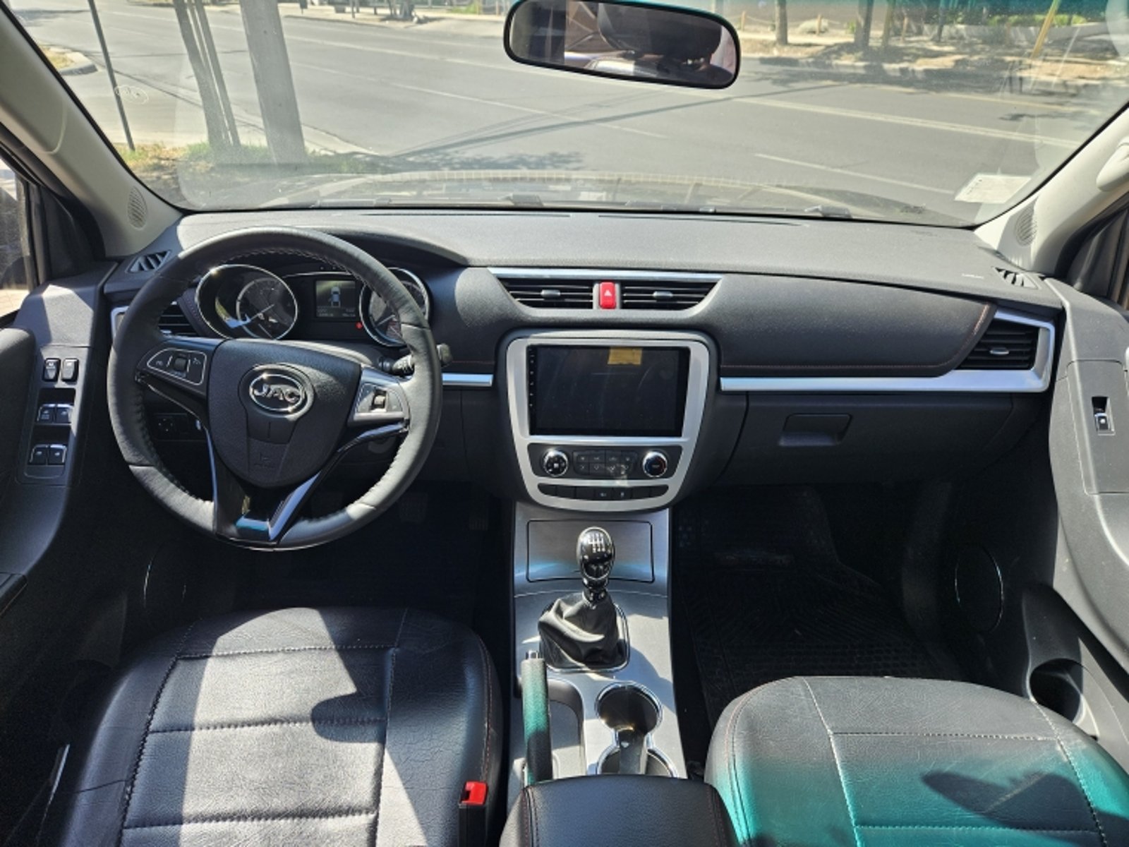 JAC T8 Dcab 2.0 2022 - Imagen 8 de 20
