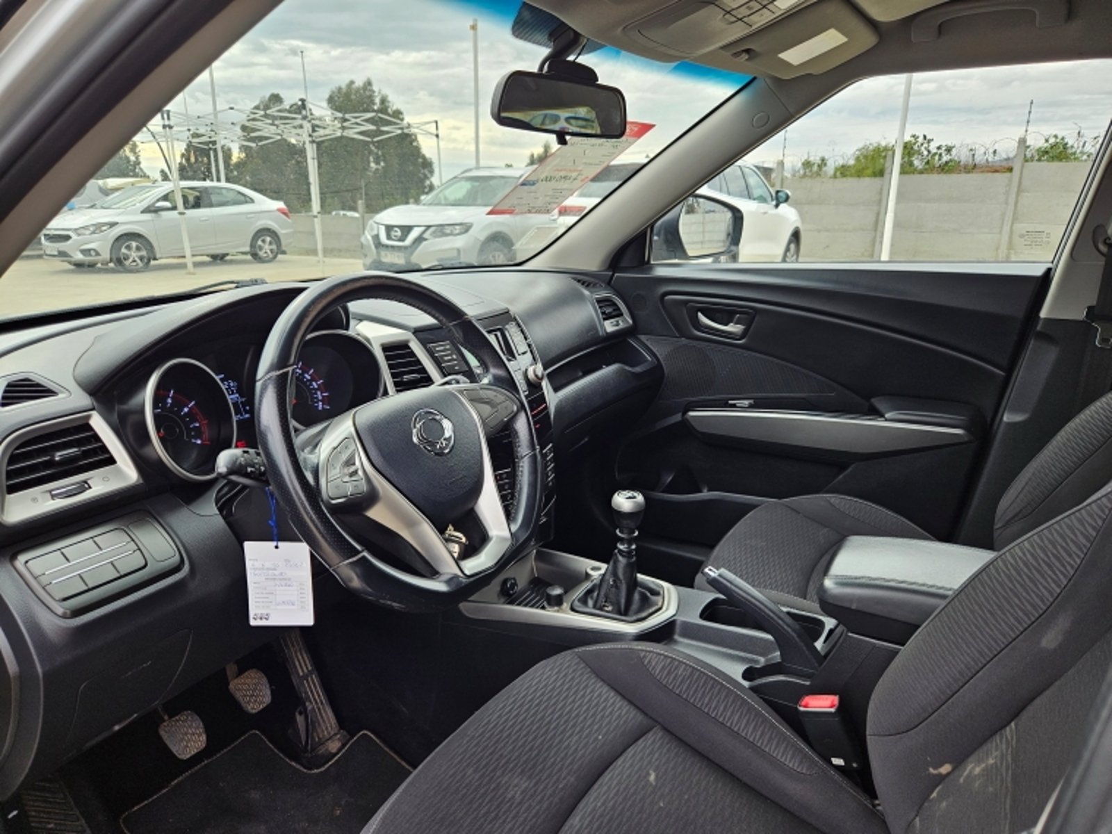 SsangYong Tivoli 1.6 2019 - Imagen 12 de 20