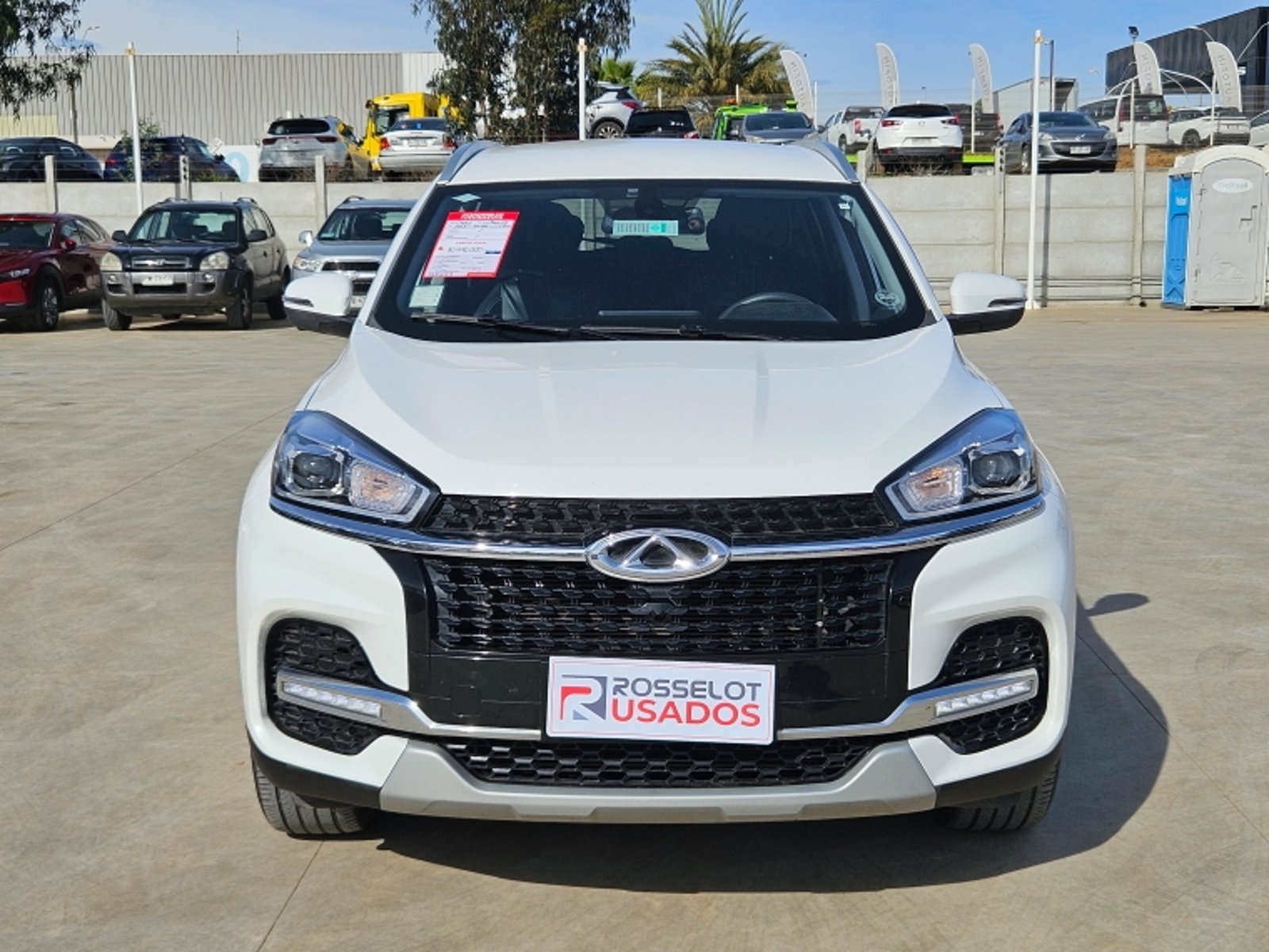 Chery Tiggo 8 1.5 2023 - Foto 3 de 15