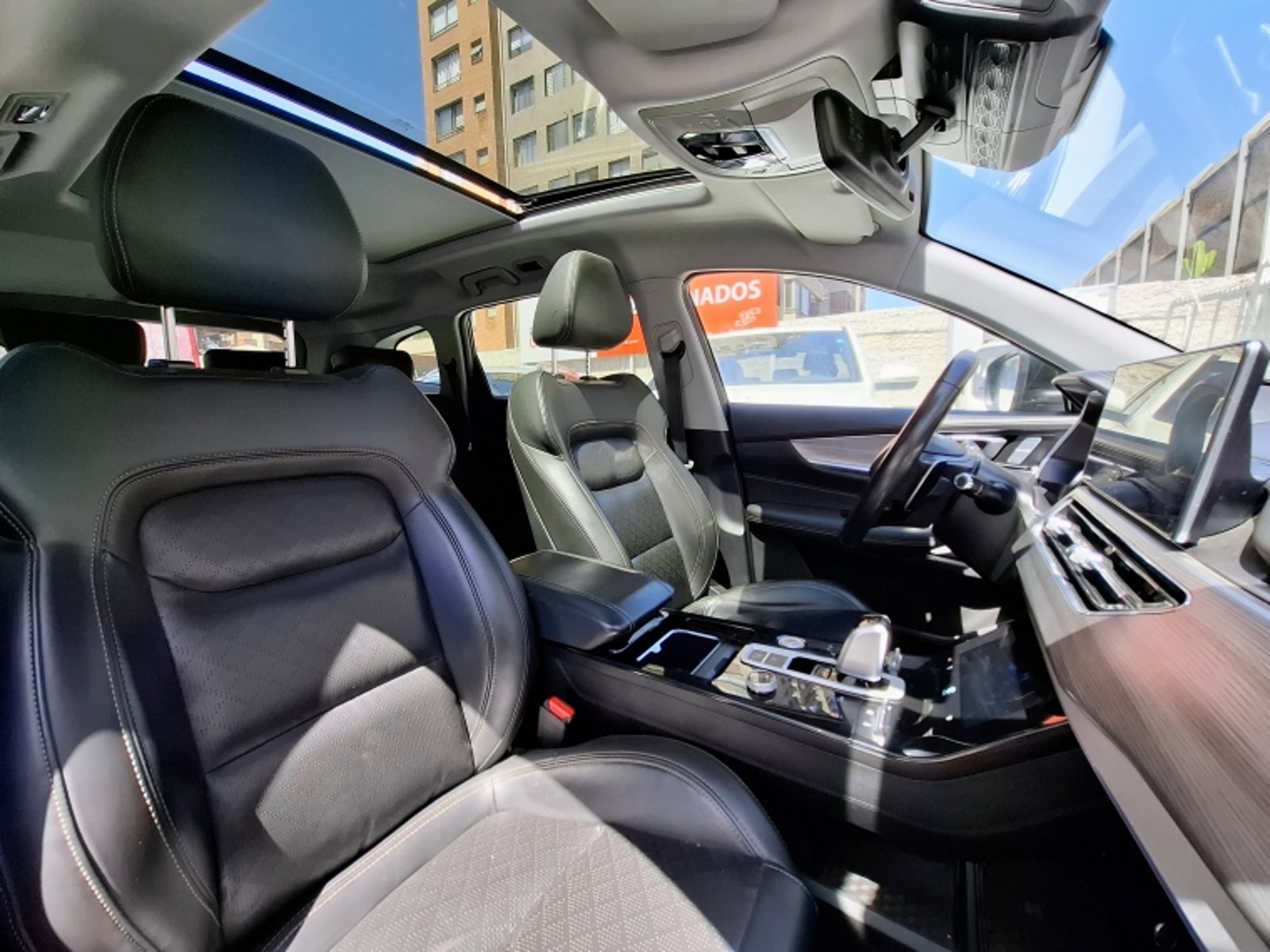 CHERY Tiggo 8 Pro Glx Dct 1.6 Aut 2023 - Imagen 16 de 20