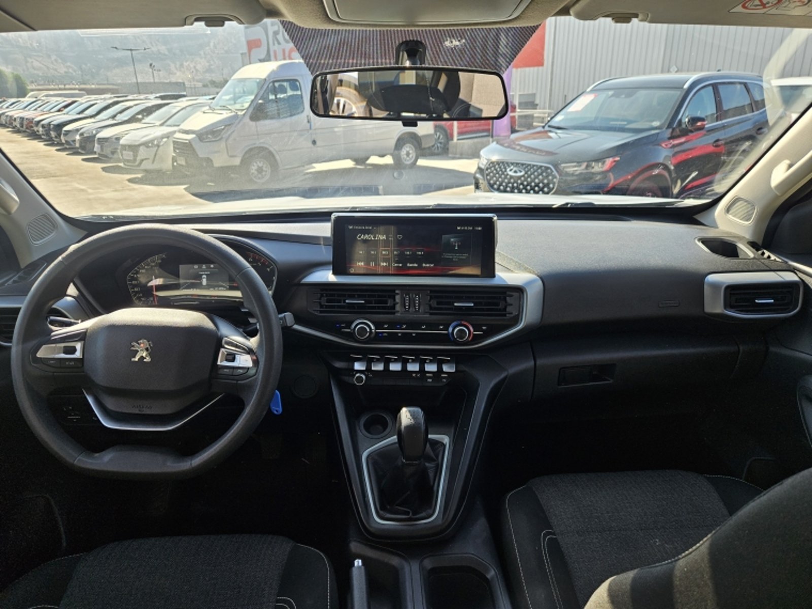 PEUGEOT Landtrek Active Bluehdi 180 4x2 Euro 6b 2024 - Imagen 9 de 20