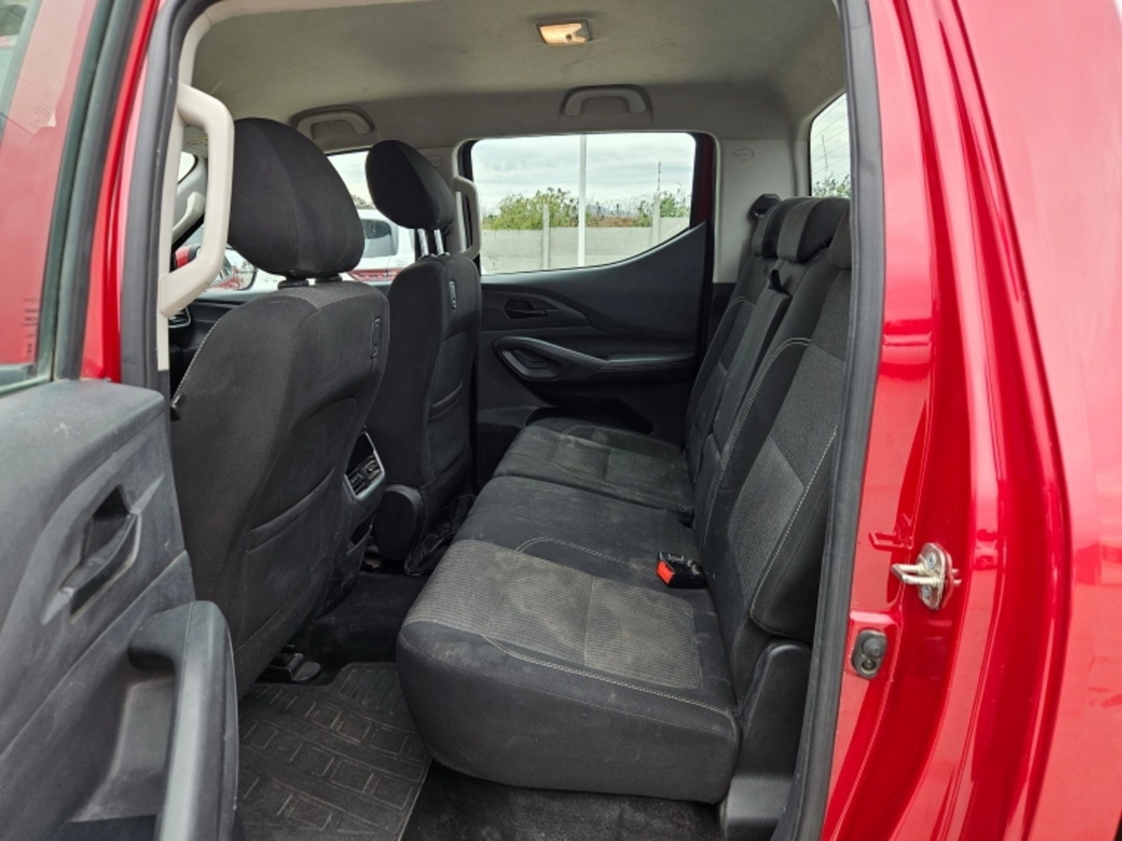 Peugeot Landtrek Active Bluehdi 180 4x4 Euro 6b 2024 - Imagen 8 de 20