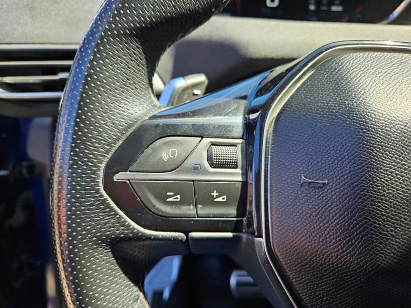 Peugeot 3008 Gt Line 1.6 Aut 2018 - Imagen 16 de 18