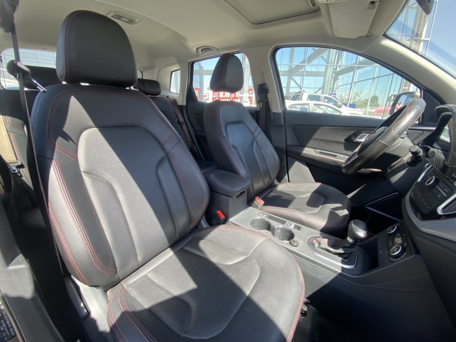 FAW R7 Luxury 1.6 Aut 2020 - Imagen 19 de 20