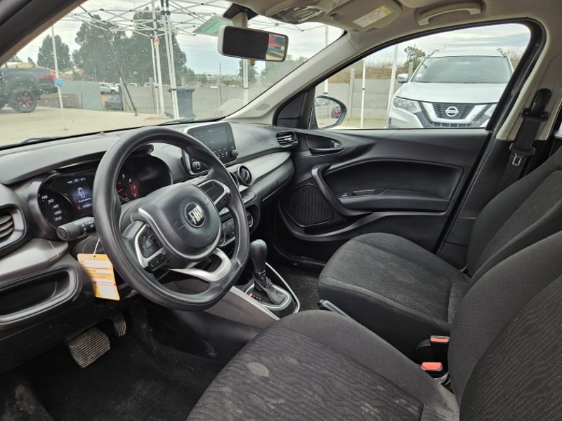 Fiat Cronos Drive 1.8 At 2022 - Imagen 13 de 20