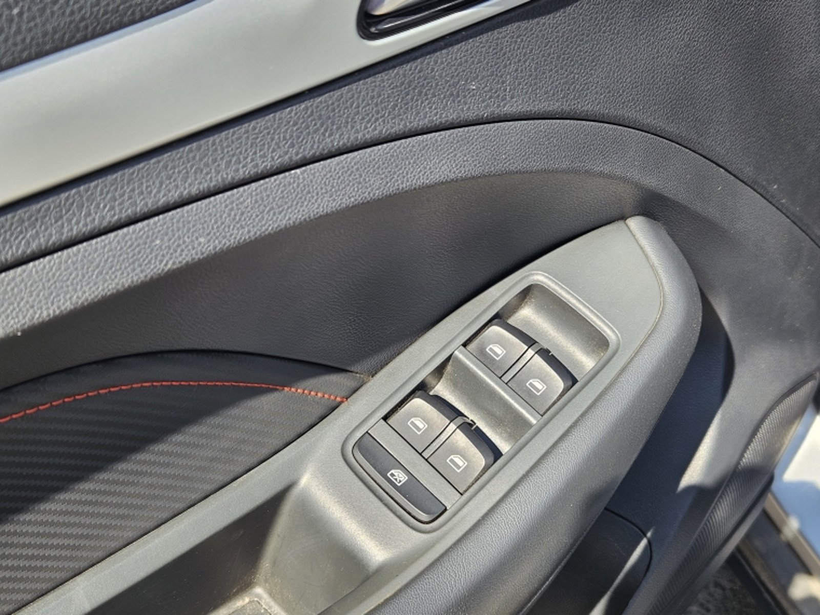 MG Zx Cvt 1.5 Aut 2023 - Imagen 11 de 20