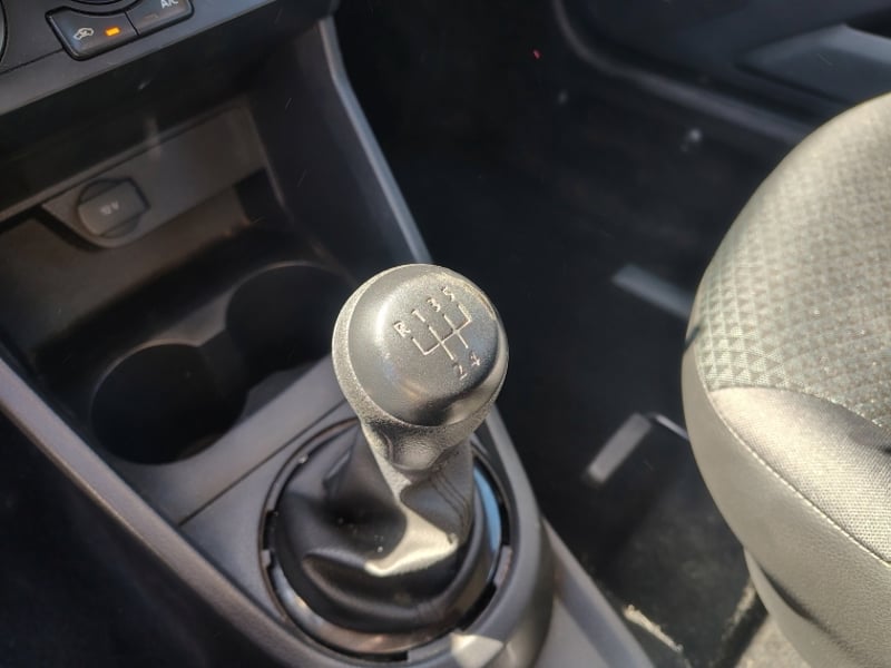 Volkswagen Gol Hb 1.6 2019 - Imagen 12 de 16