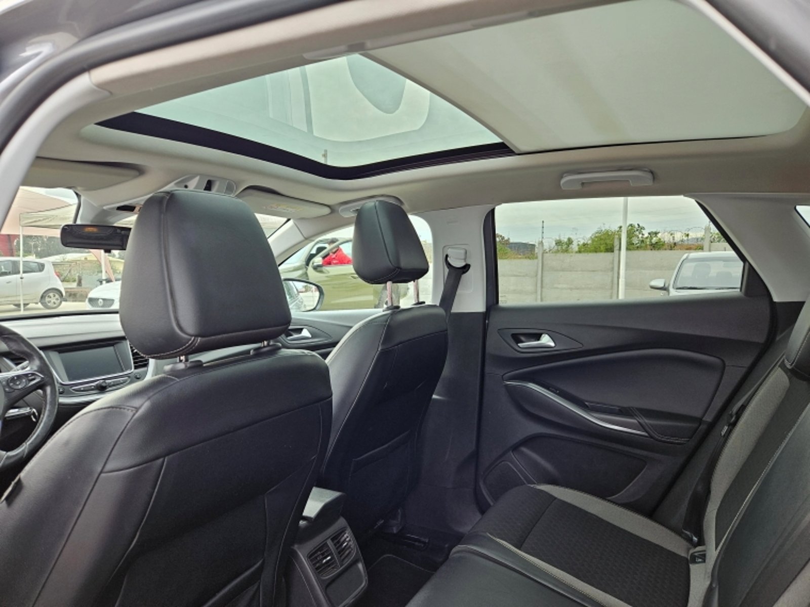 Opel Grandland X Enjoy 1.6 At 2019 - Imagen 9 de 20