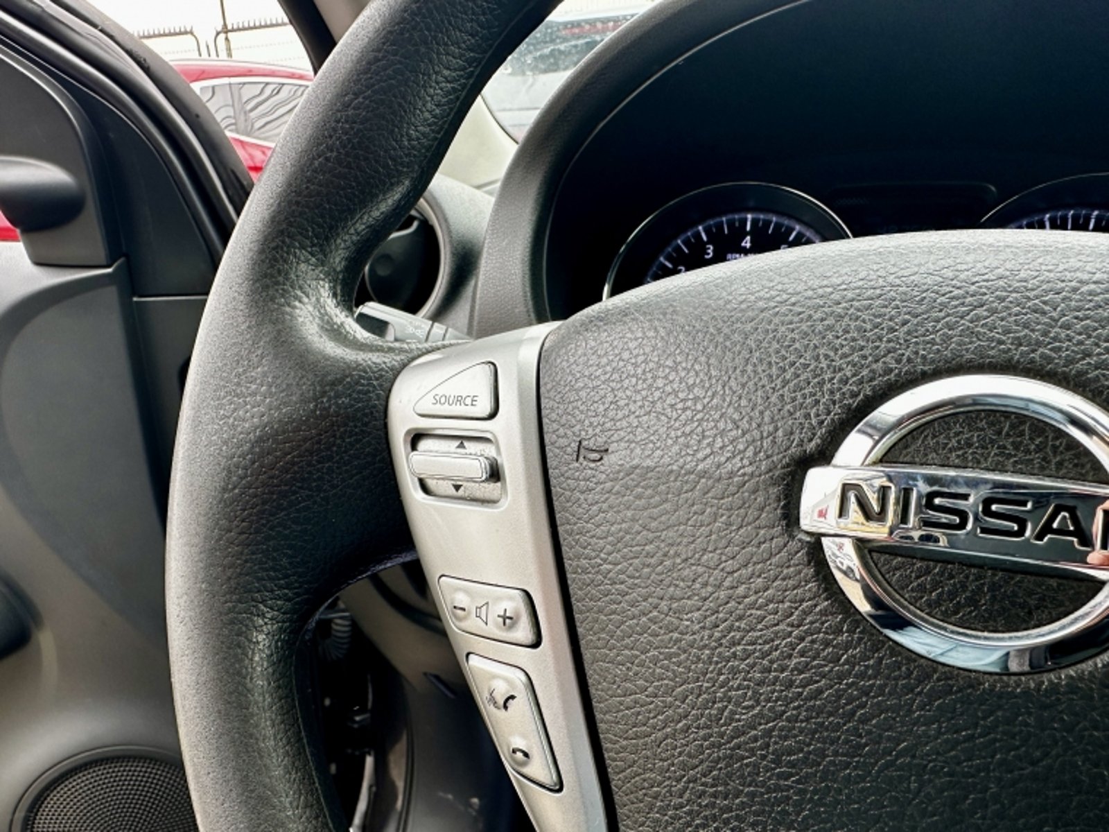 Nissan Versa Sedan 1.6 2021 - Imagen 12 de 20