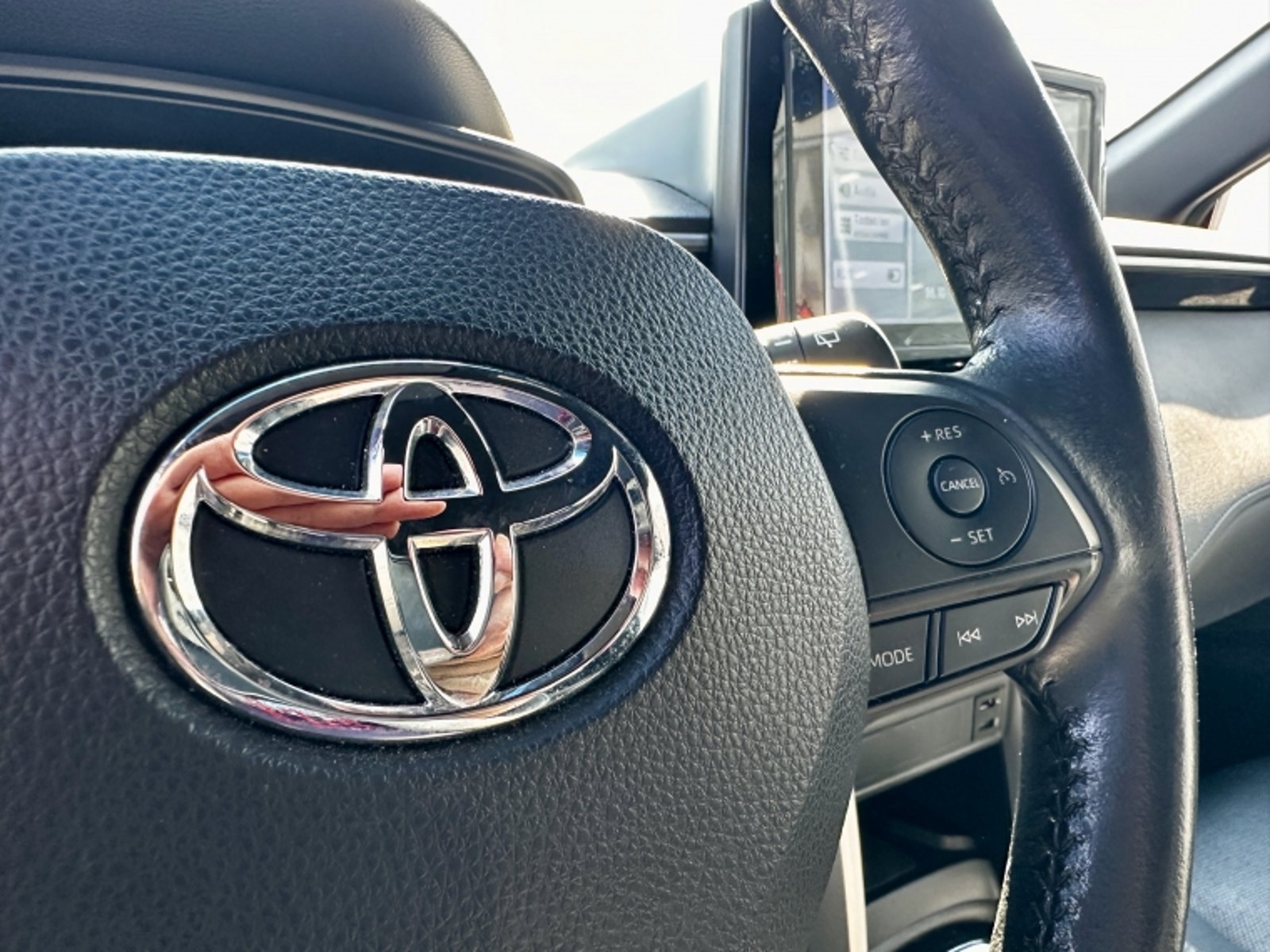 Toyota Corolla Cross 4x2 2.0 Aut 2023 - Imagen 12 de 20