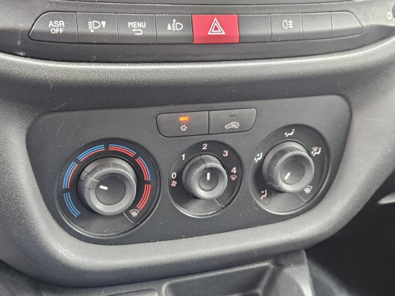 RAM V1000 Van 1000 1.3 2023 - Imagen 16 de 20