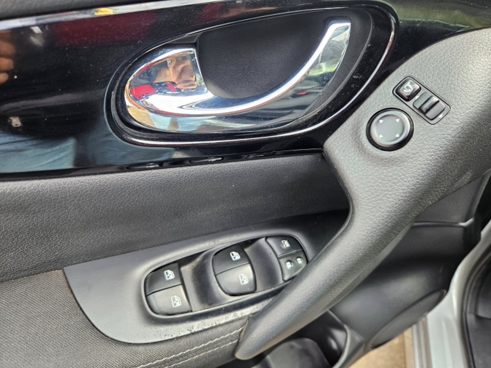 Nissan Qashqai J11 2.0 2021 - Imagen 13 de 20
