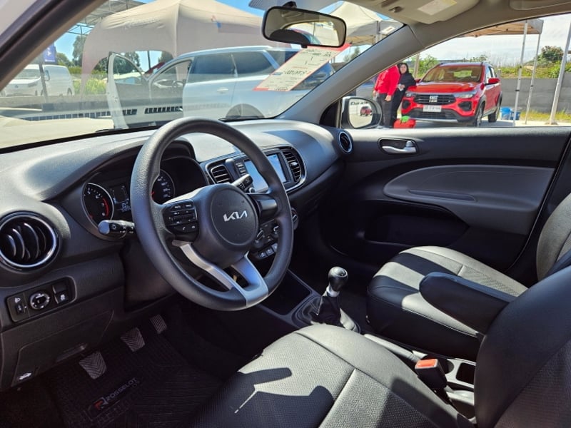 Kia Soluto 1.4 2023 - Imagen 9 de 19