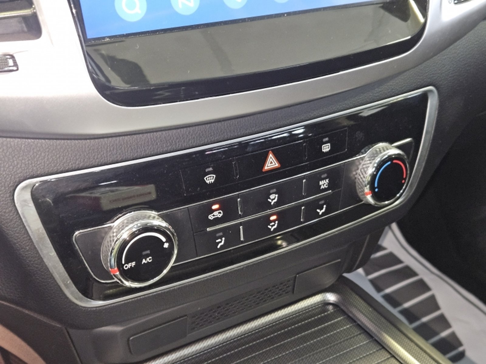 SsangYong REXTON New Rexton Glx Td 2.2 Aut 2022 - Imagen 17 de 20