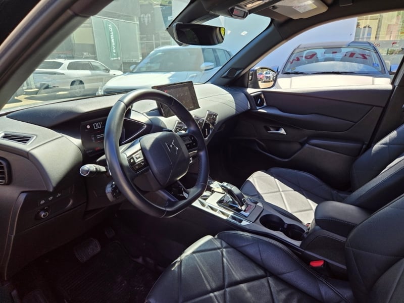 DS Automobiles Ds3 Crossback 4x2 1.2 Aut 2022 - Imagen 10 de 18