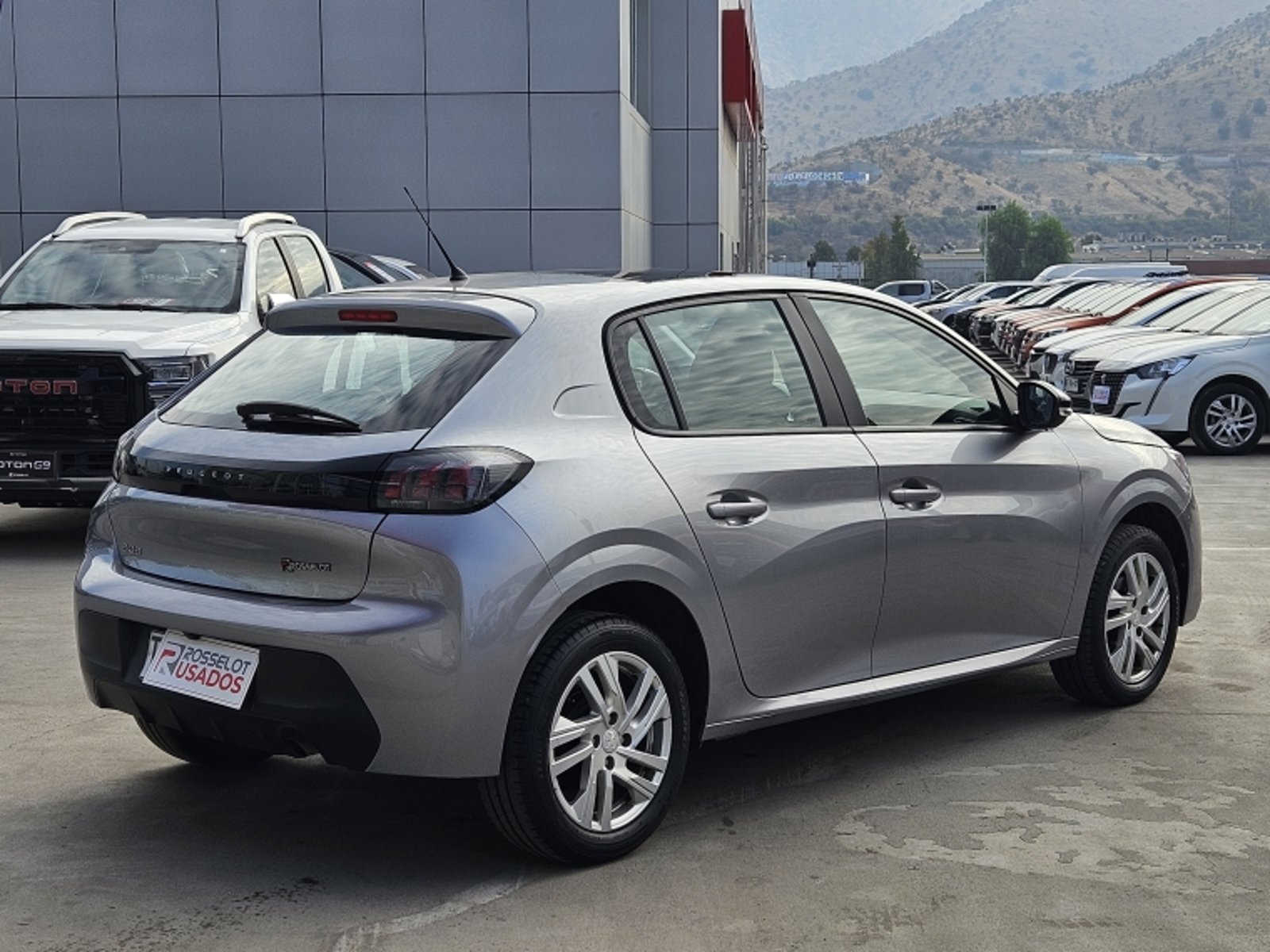 Peugeot 208 Nuevo 208 Style Puretech 75 Mt 1.2 Euro 6b 2024 - Foto 4 de 20